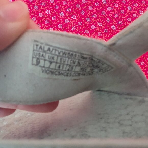 Vionic Tala T Strap Thong Seafoam Green Snake Skin Print Sandals Boho Orthotic - Picture 3 of 9